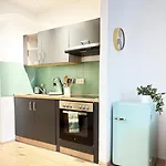 Modernes Zentrales Designer I Perfekt Fuer Arbeiten & Familien Apartment Graben-Neudorf