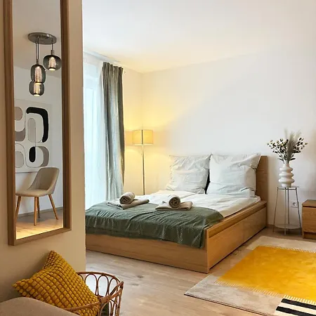 Apartment Modernes Zentrales Designer I Perfekt Fuer Arbeiten & Familien Graben-Neudorf