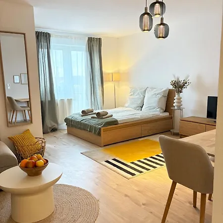 Appartement Modernes Zentrales Designer I Perfekt Fuer Arbeiten & Familien
